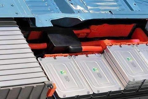 旧光伏发电板回收,回收三元锂电池价格|电池回收价位
